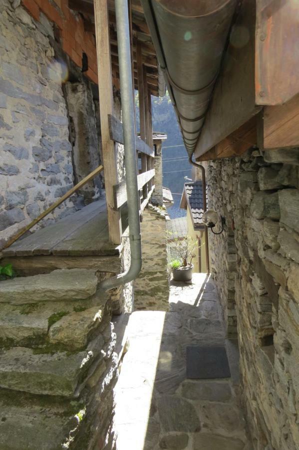 Rustico Paese Villa Vogorno Exterior photo